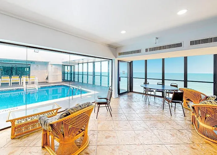 Cozy Beachfront With Balcony Washer & Dryer Pools & Gym Holiday home *